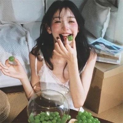 美丽笨女人
